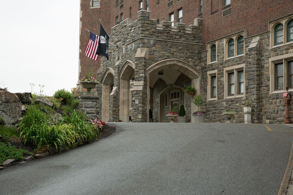 The Thayer Hotel West Point Exterior photo